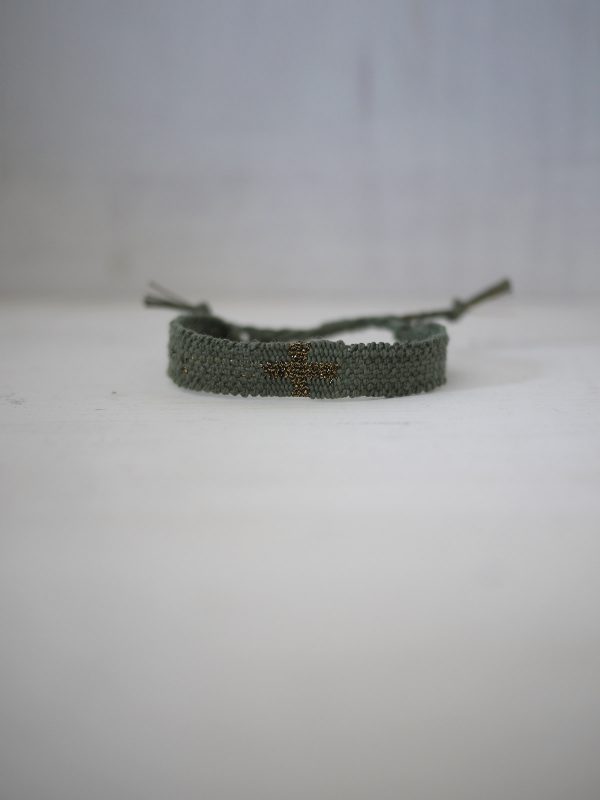 myriam-balay- bracelet handloom tissage CROSS N°114