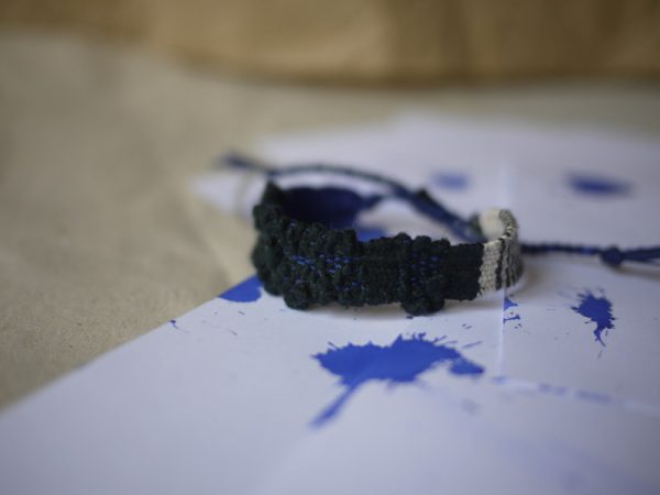myriam-balay- bracelet handloom tissage ACCROCHE-COEUR N°313 indigo