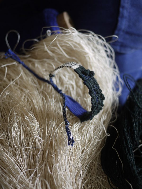 myriam-balay- bracelet handloom tissage ACCROCHE-COEUR N°313