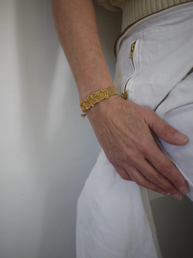 myriam-balay- bracelet loom tissage ACCROCHE-COEUR N°323